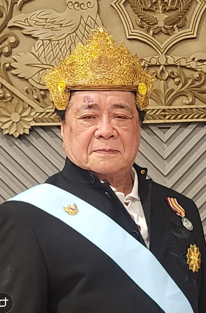 His Majesty King Naladuta of the Kutai Kingdom Mulawarman at the Singapore