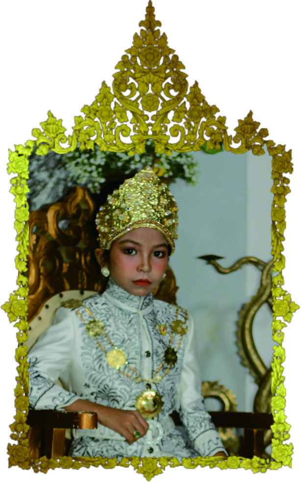 Her Royal Majesty Young Maharatu Nila Wazra Fadmi
